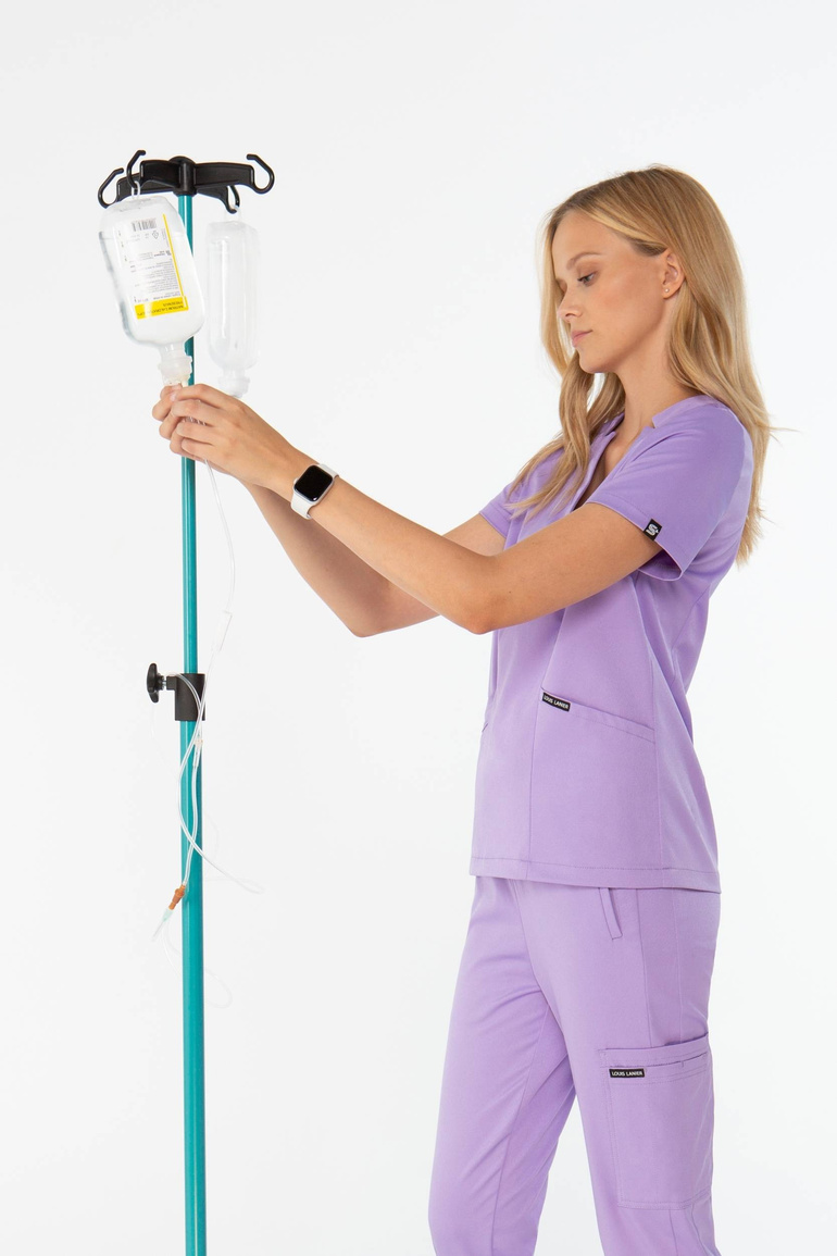 Komplet medyczny damski Louis Lanier (bluza Arras, joggery Arles) Pastel violet